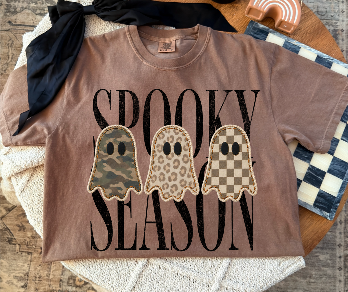 Spooky Season graphic tee in Pepper