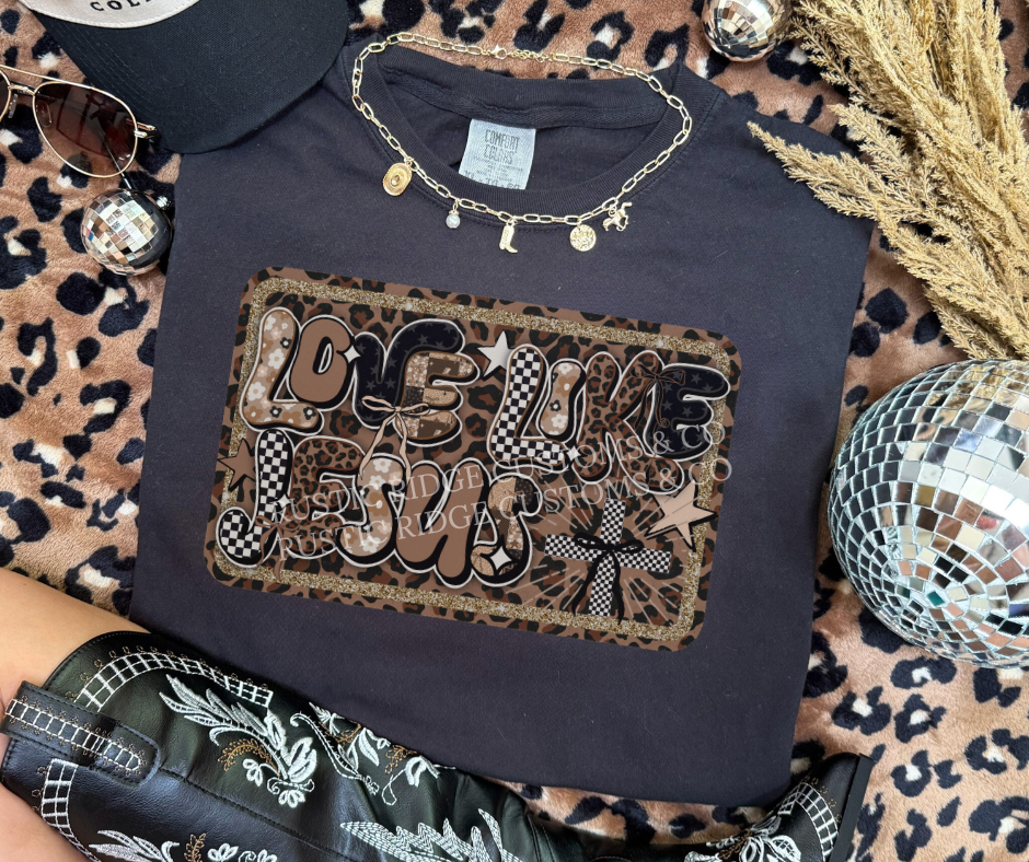 Love Like Jesus Graphic Tee