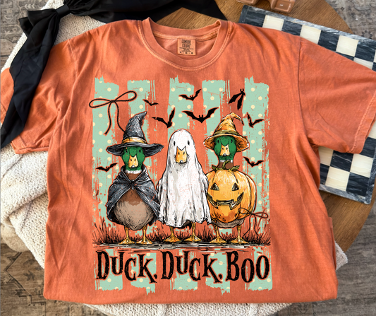 Duck Duck Boo graphic tee in Yam
