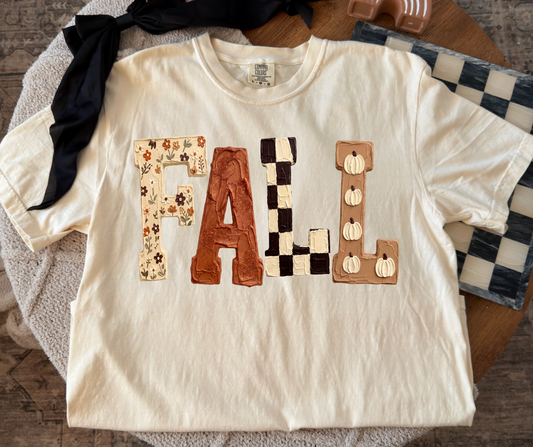 Fall graphic tee in Bay