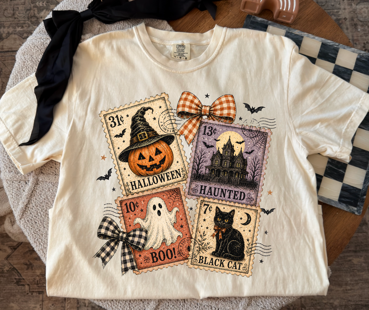 Halloween Postcards graphic tee in Ivory