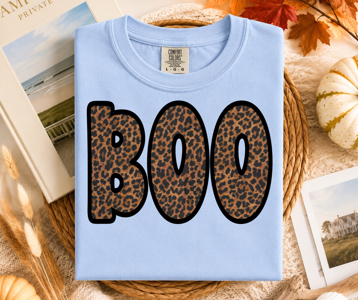 Leopard Boo graphic tee in Chambray