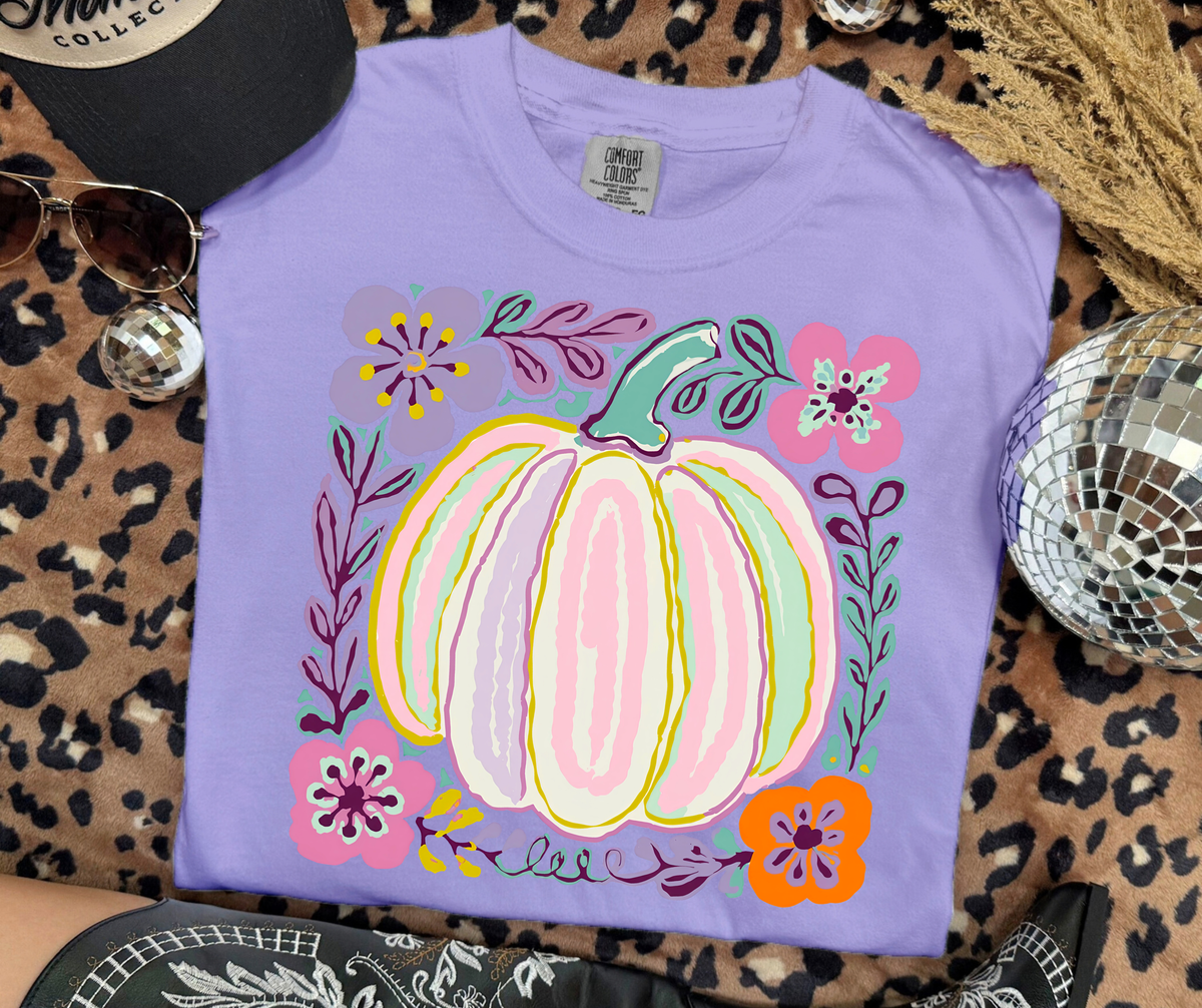 Pastel Pumpkin Floral graphic tee in Orchid
