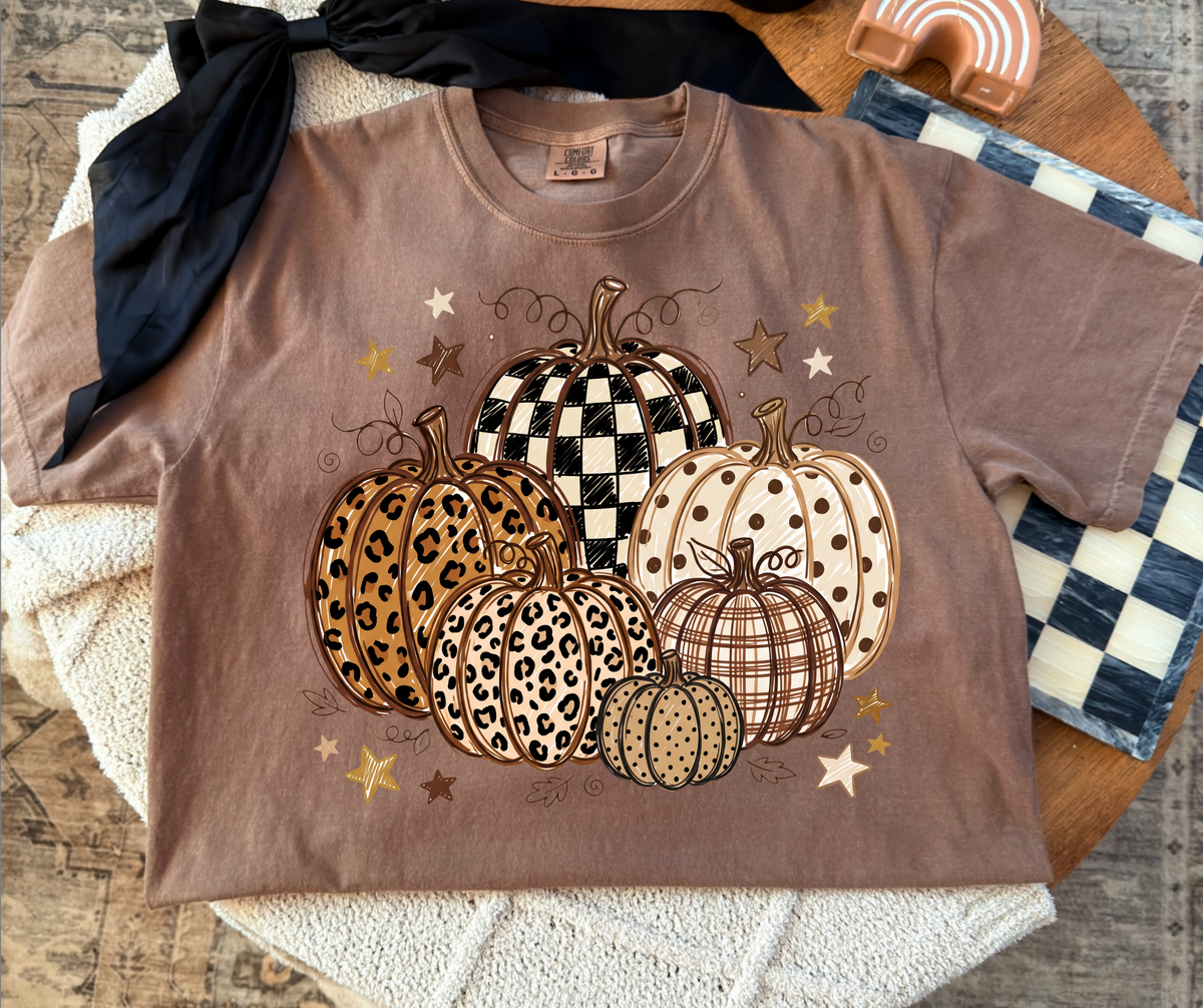 Patchwork Pumpkin Group graphic tee in Espresso