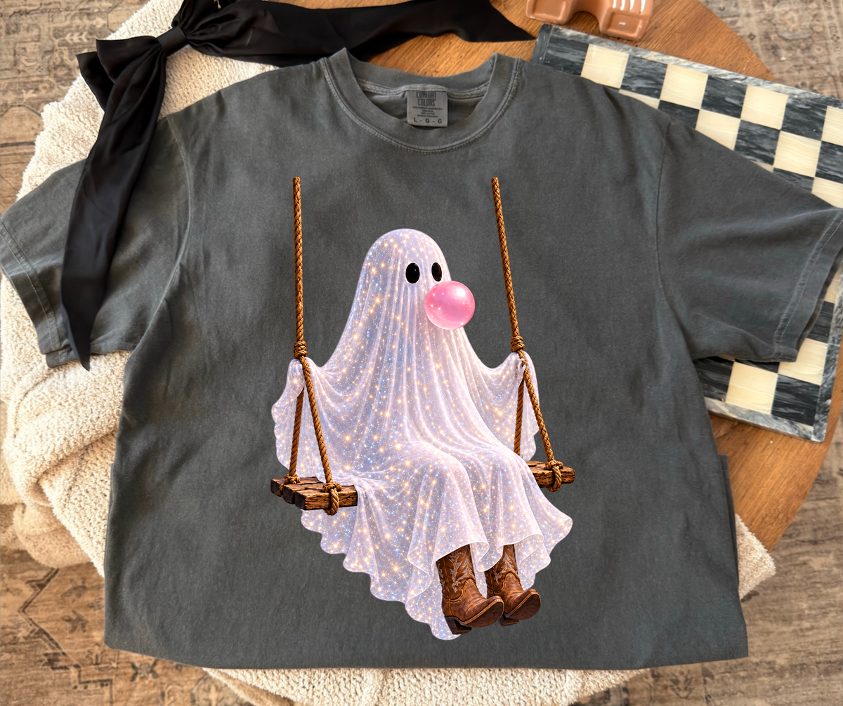 Sparkle Ghost Swing graphic tee in Pepper